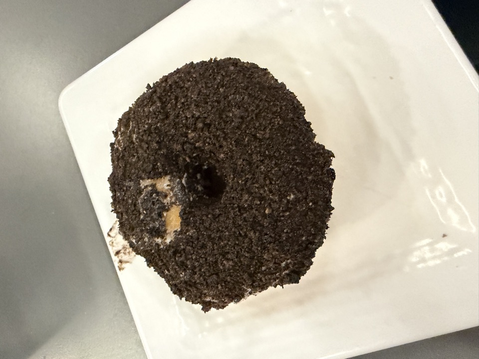 Cookies & Cream Donut